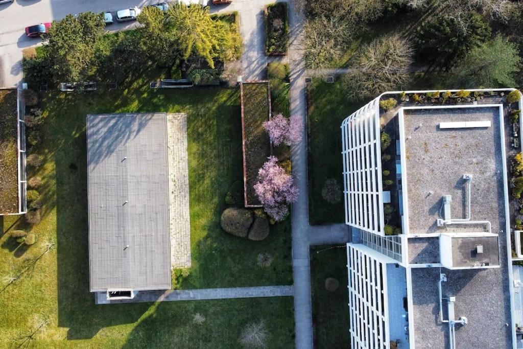 Mit Balkon Und Privatparkplatz Apartment Augsburg
